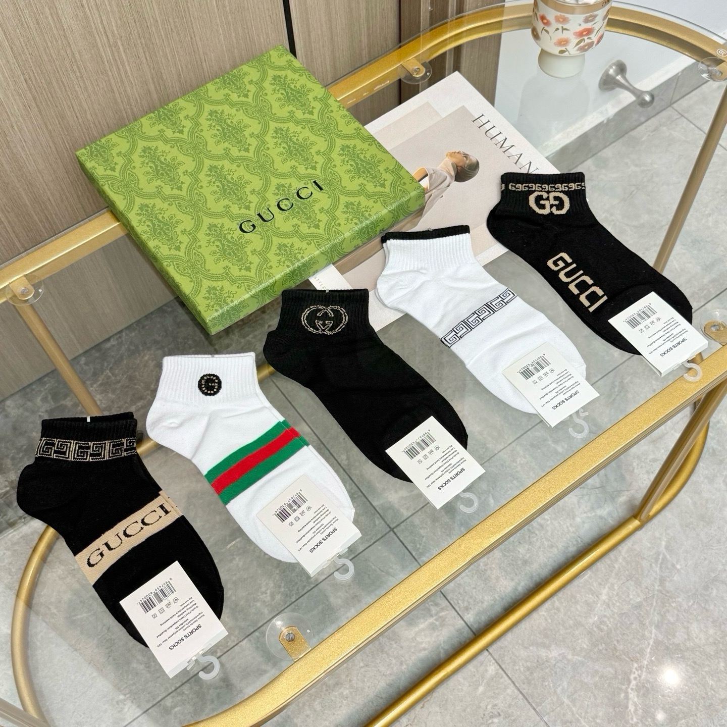 配包装【一盒五双】🌟GUCCI古奇🌟高版本 ～好看到爆炸 欧美大牌男女款船袜。🌟潮人必不能少的专柜代购品质 袜子 ，搭配