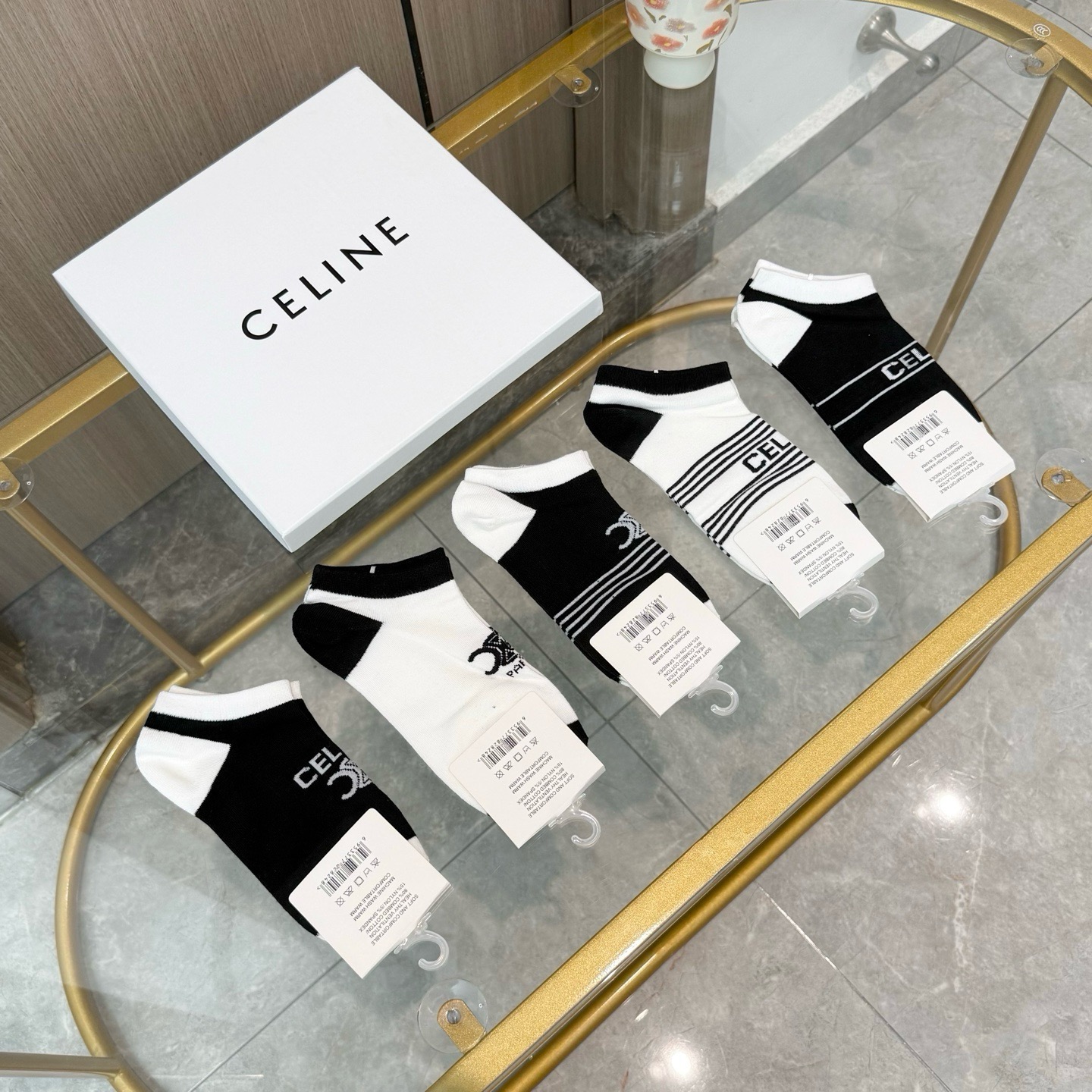 配包装【一盒五双】🌟Celine赛琳  爆款船袜🌟高版本 ～好看到爆炸 欧美大牌船袜。🌟潮人必不能少的专柜代购品质 袜子