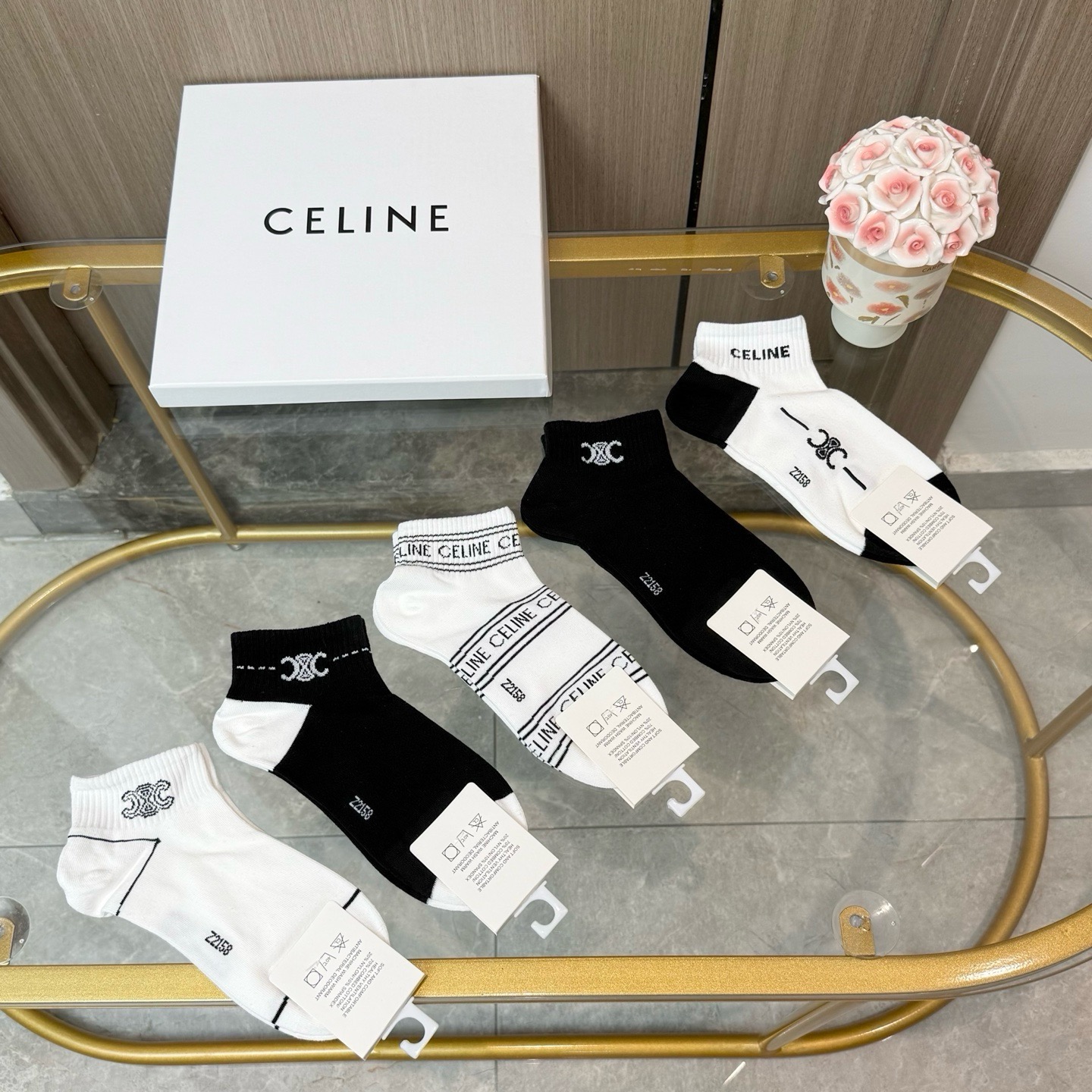 配包装【一盒五双】🌟Celine赛琳  爆款船袜🌟高版本 ～好看到爆炸 欧美大牌船袜。🌟潮人必不能少的专柜代购品质 袜子