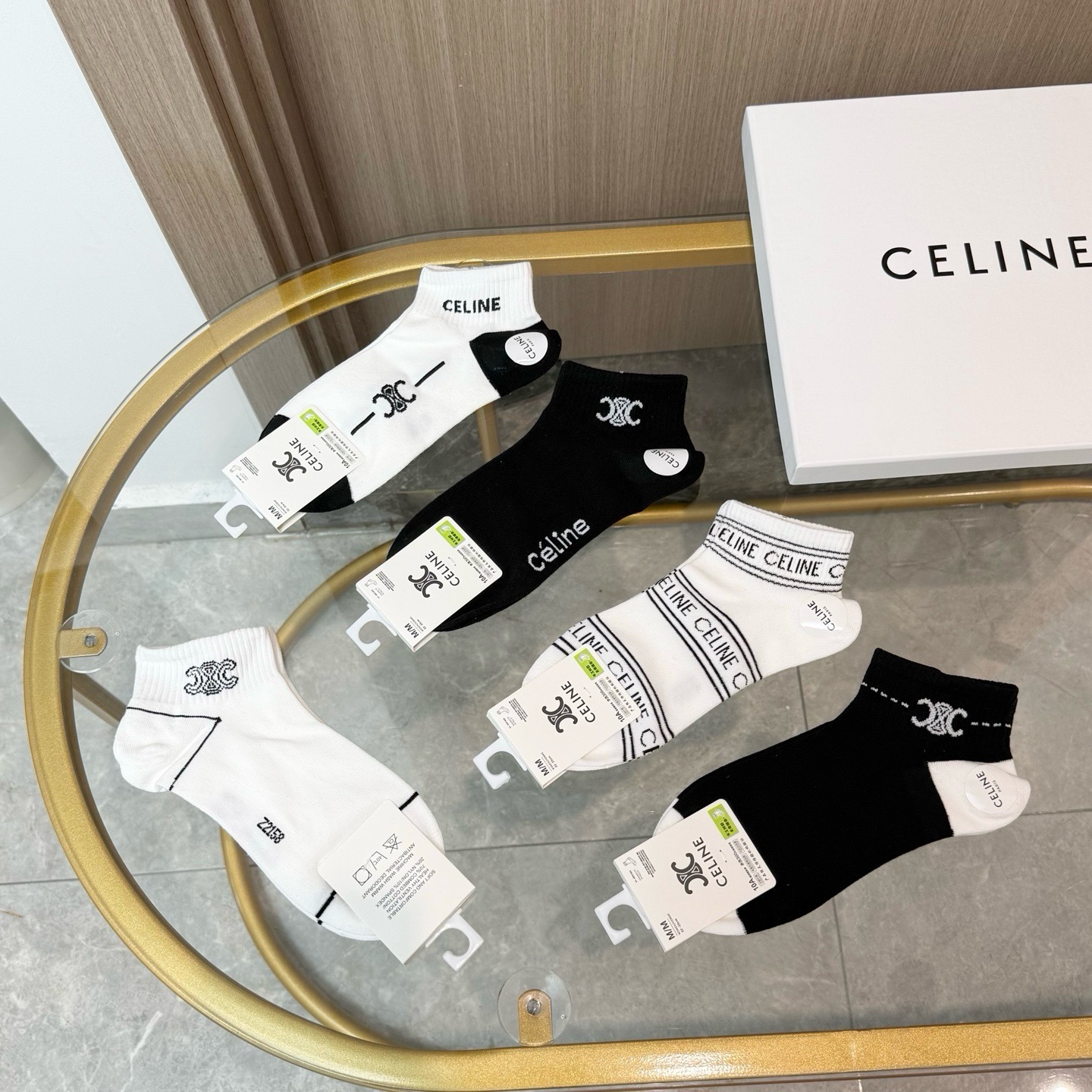 配包装【一盒五双】🌟Celine赛琳  爆款船袜🌟高版本 ～好看到爆炸 欧美大牌船袜。🌟潮人必不能少的专柜代购品质 袜子