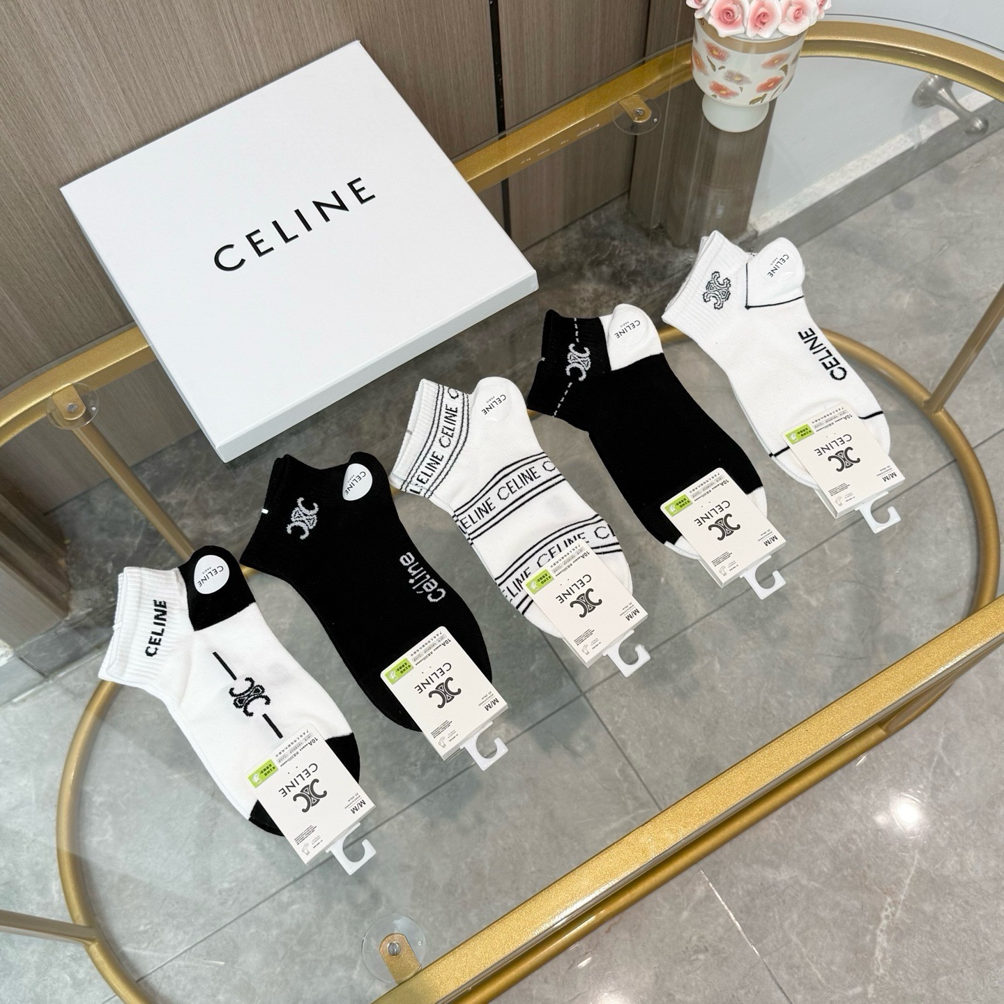 配包装【一盒五双】🌟Celine赛琳  爆款船袜🌟高版本 ～好看到爆炸 欧美大牌船袜。🌟潮人必不能少的专柜代购品质 袜子