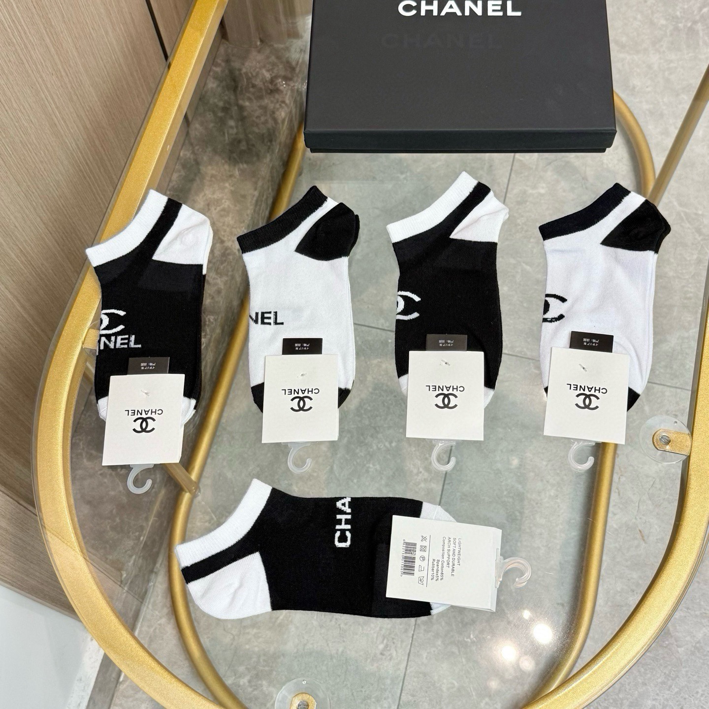 【一盒五双】CHANEL香奈儿高版本 ～好看到爆炸小香 袜子。船袜，超软糯。。潮人必不能少的CHANEL专柜代购品质 船