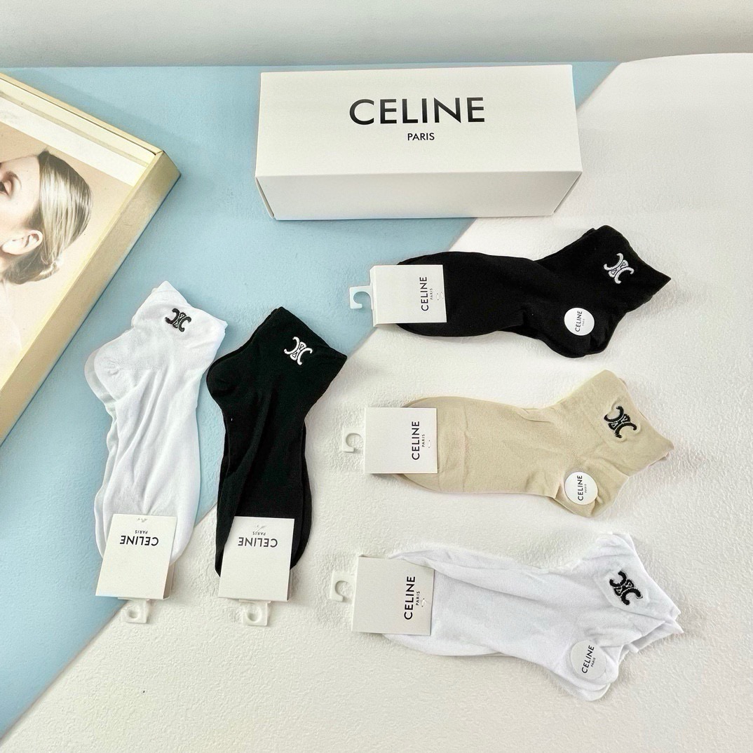 配包装【一盒五双】🌟Celine赛琳  爆款船袜🌟高版本 ～好看到爆炸 欧美大牌船袜。🌟潮人必不能少的专柜代购品质 袜子
