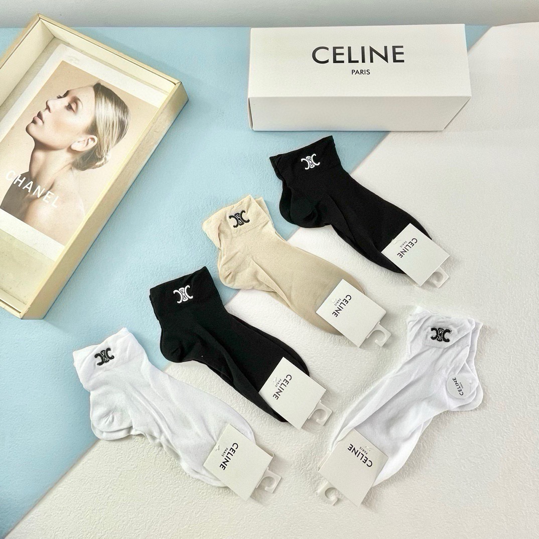 配包装【一盒五双】🌟Celine赛琳  爆款船袜🌟高版本 ～好看到爆炸 欧美大牌船袜。🌟潮人必不能少的专柜代购品质 袜子