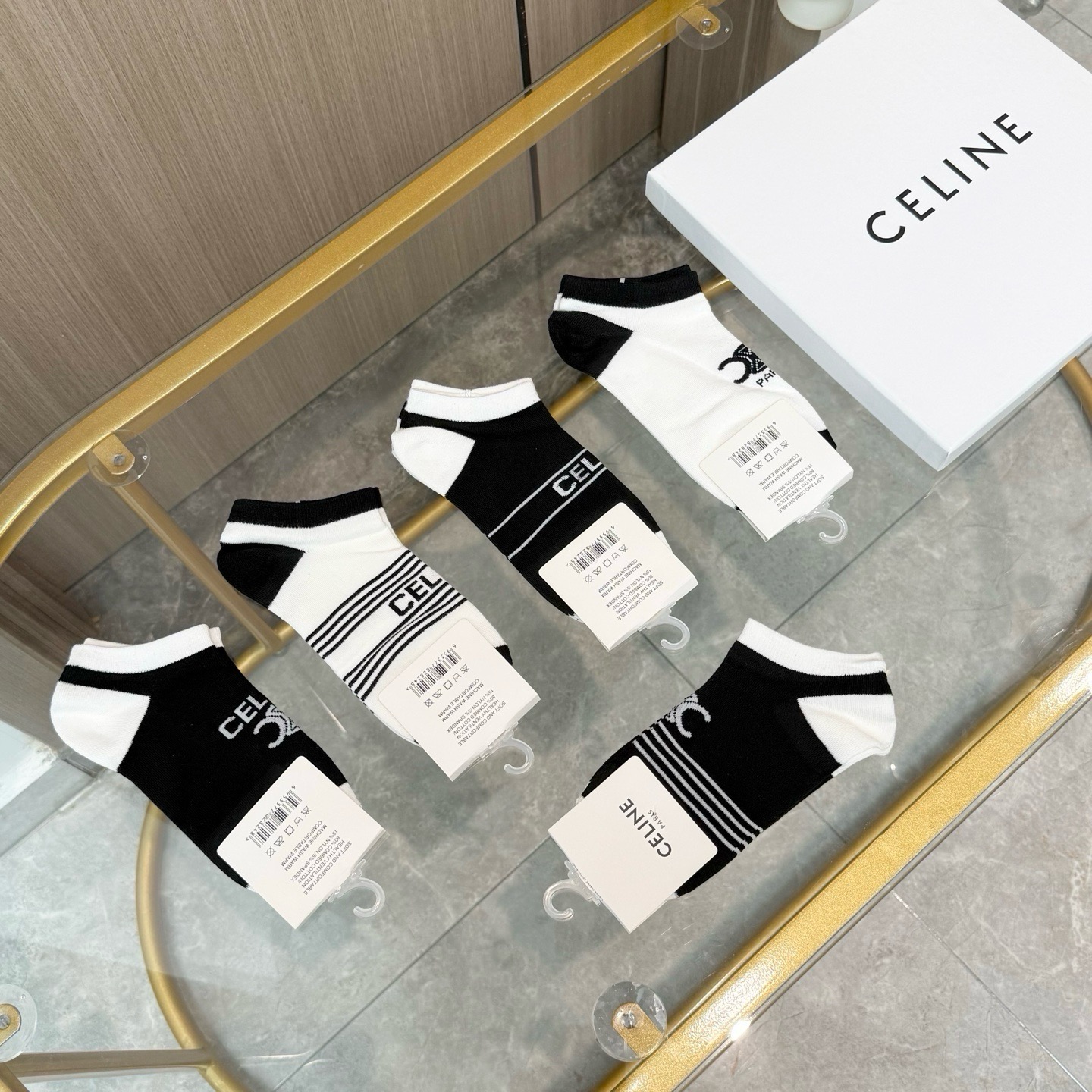 配包装【一盒五双】🌟Celine赛琳  爆款船袜🌟高版本 ～好看到爆炸 欧美大牌船袜。🌟潮人必不能少的专柜代购品质 袜子