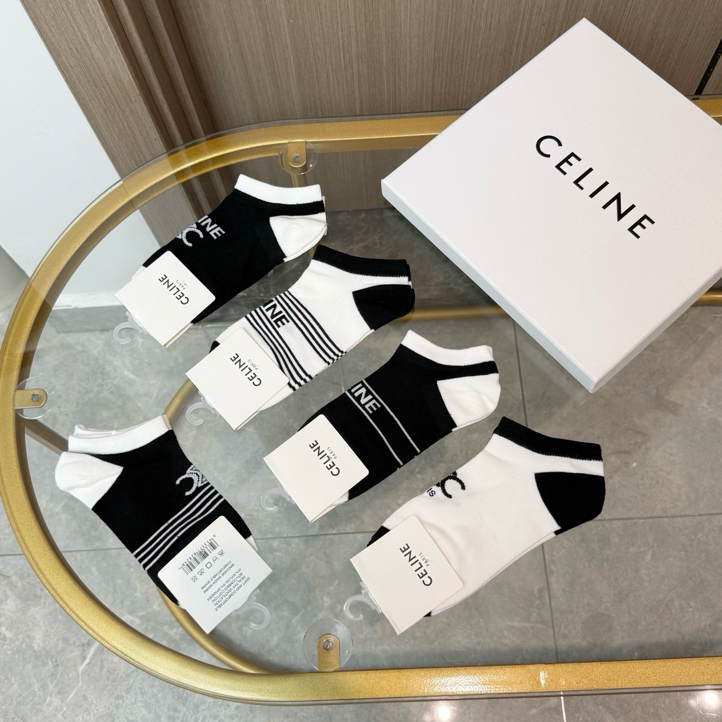 配包装【一盒五双】🌟Celine赛琳  爆款船袜🌟高版本 ～好看到爆炸 欧美大牌船袜。🌟潮人必不能少的专柜代购品质 袜子