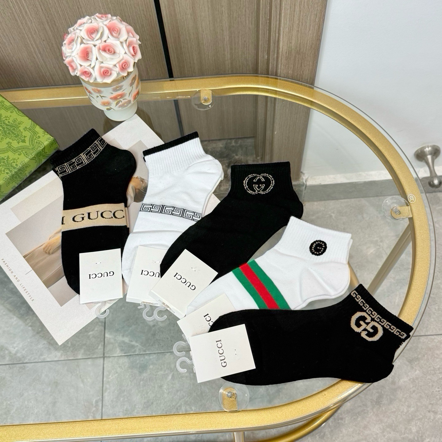 配包装【一盒五双】🌟GUCCI古奇🌟高版本 ～好看到爆炸 欧美大牌男女款船袜。🌟潮人必不能少的专柜代购品质 袜子 ，搭配