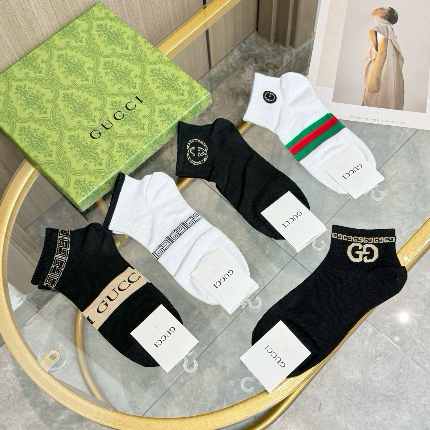 配包装【一盒五双】🌟GUCCI古奇🌟高版本 ～好看到爆炸 欧美大牌男女款船袜。🌟潮人必不能少的专柜代购品质 袜子 ，搭配