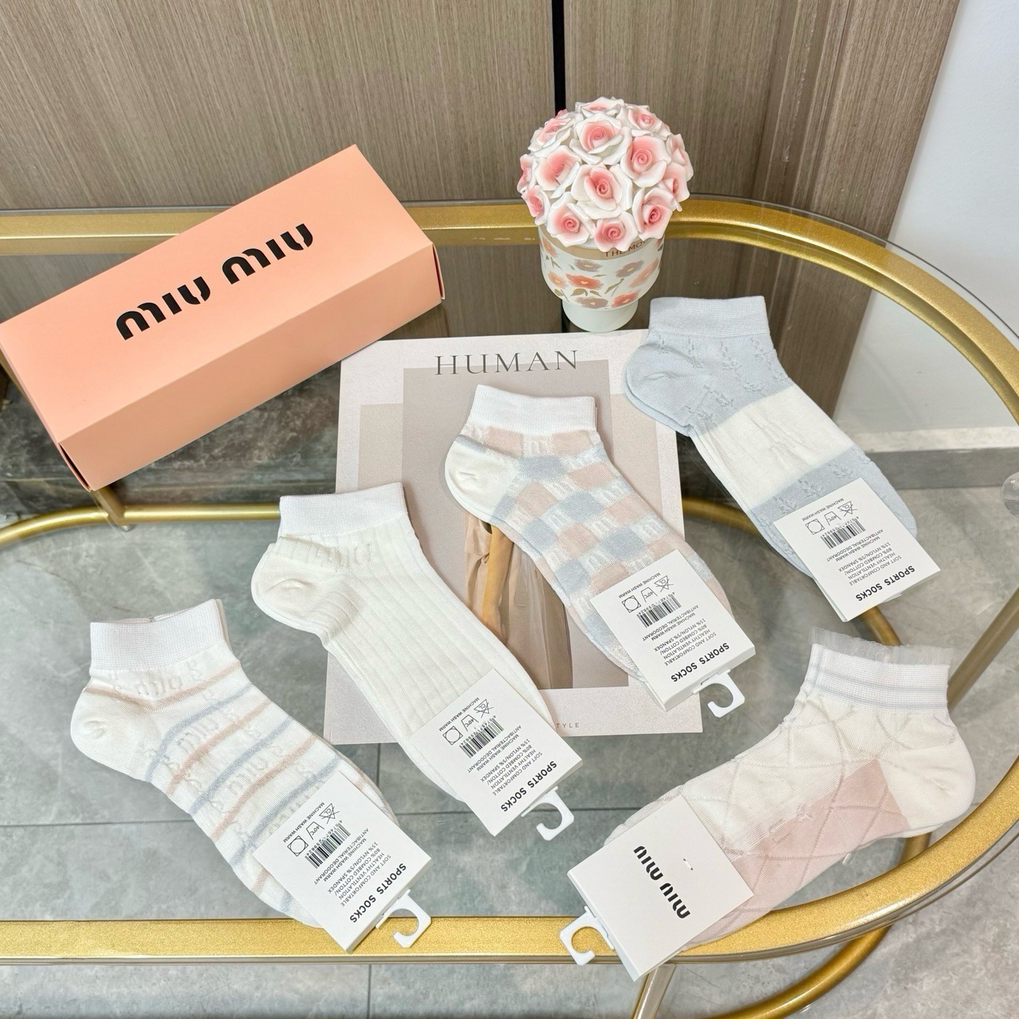 配包装【一盒五双】MIU MIU 缪缪 ins超火爆小单品，Vintage必备单品竹棉短袜🌟潮人必备 爆款，复古纹身短袜