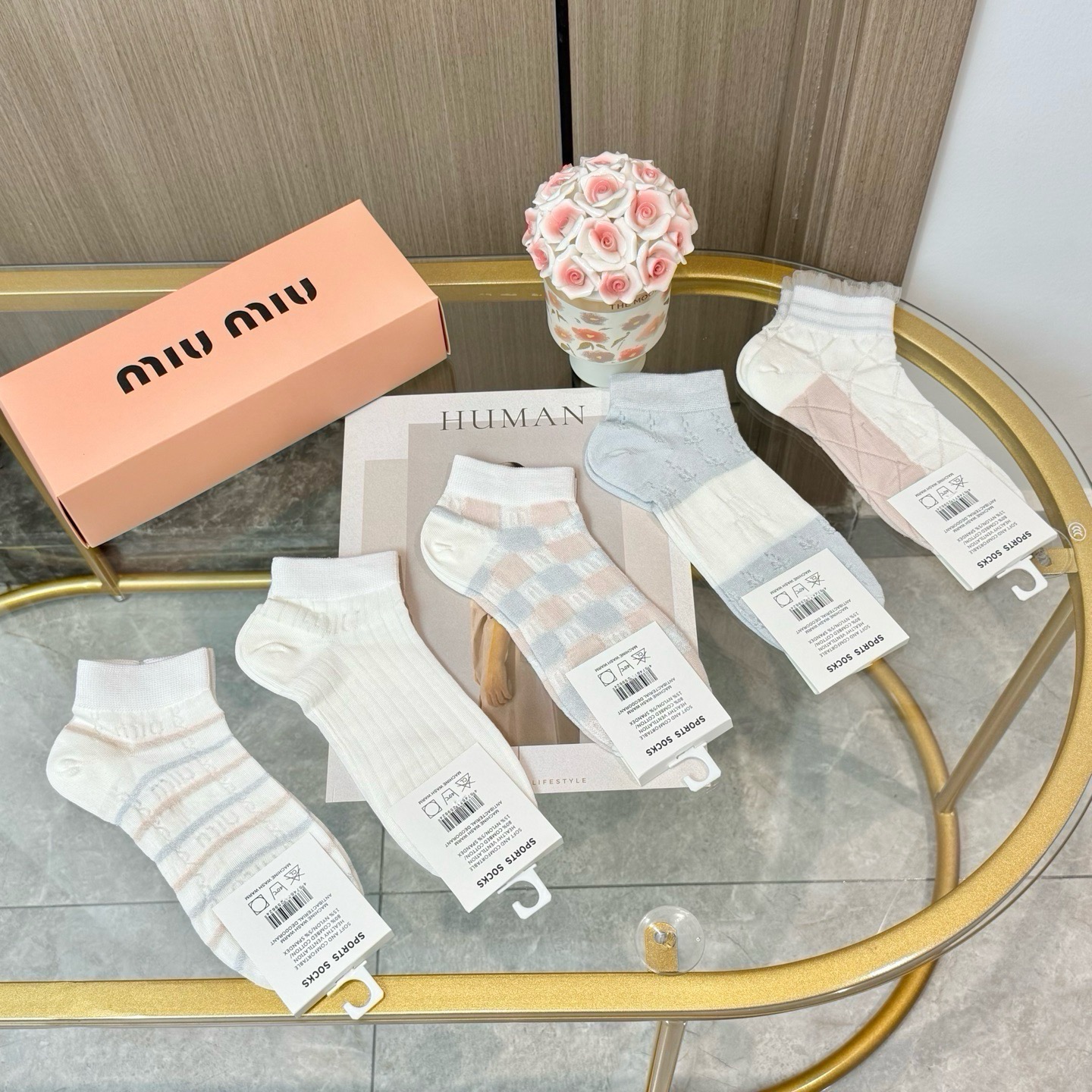 配包装【一盒五双】MIU MIU 缪缪 ins超火爆小单品，Vintage必备单品竹棉短袜🌟潮人必备 爆款，复古纹身短袜