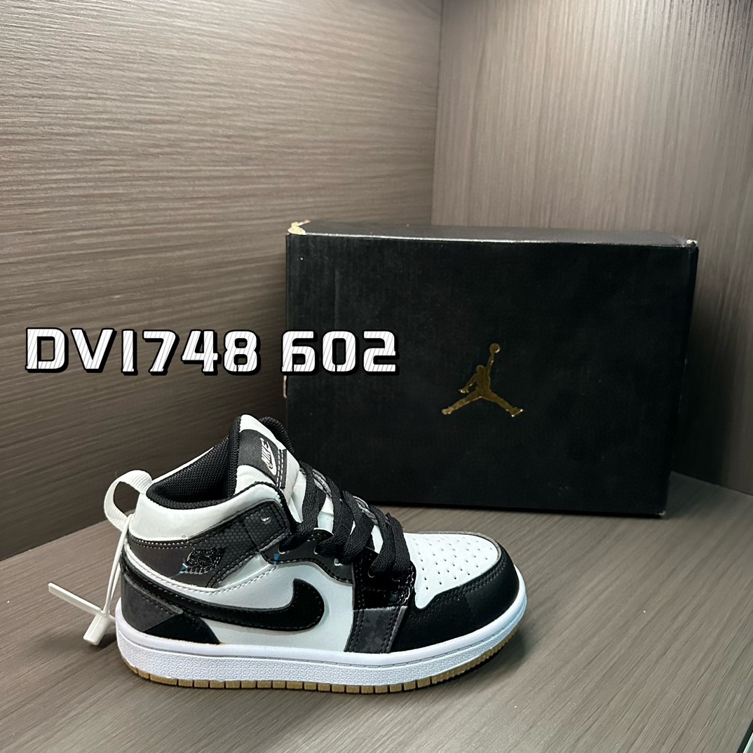 图片[14]-乔一专Ｇ版中帮儿童运动鞋22-37 AJ1大厂出品，做工用料完全不必担心😎鞋型设计对比ZP，超级无敌百搭❤️橡胶大底耐磨防滑✔️鞋面采用优质皮料，质感无敌柔软☁️-选品中心