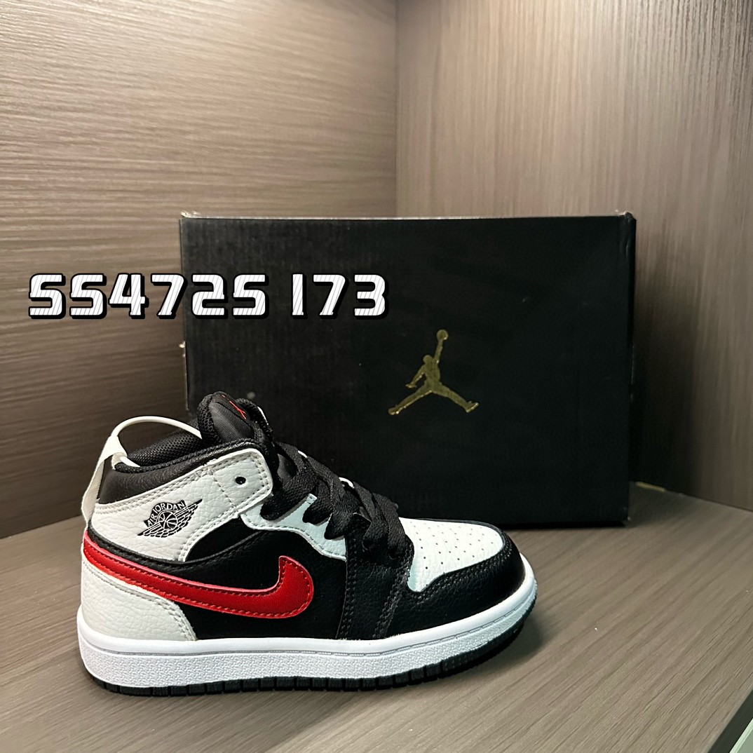 图片[20]-乔一专Ｇ版中帮儿童运动鞋22-37 AJ1大厂出品，做工用料完全不必担心😎鞋型设计对比ZP，超级无敌百搭❤️橡胶大底耐磨防滑✔️鞋面采用优质皮料，质感无敌柔软☁️-选品中心