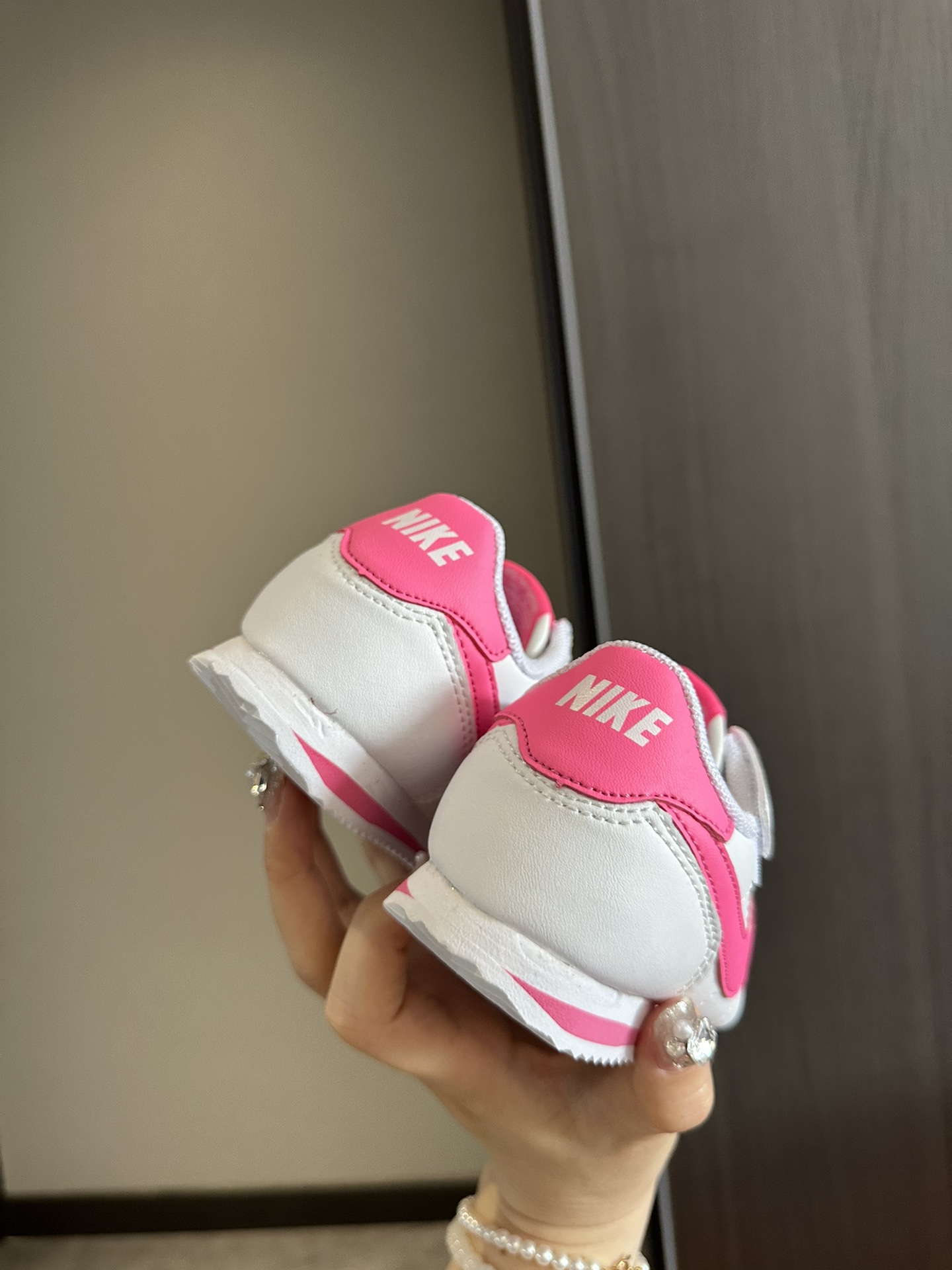 又便宜又好穿又舒服又百搭的阿甘鞋，今天真的要推爆它！！百搭潮款，宝妈们赶紧下手，给自己的宝宝入手一双～-选品中心