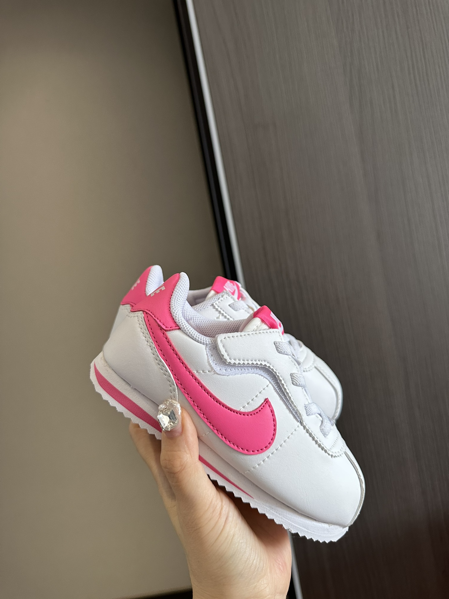 图片[2]-又便宜又好穿又舒服又百搭的阿甘鞋，今天真的要推爆它！！百搭潮款，宝妈们赶紧下手，给自己的宝宝入手一双～-选品中心