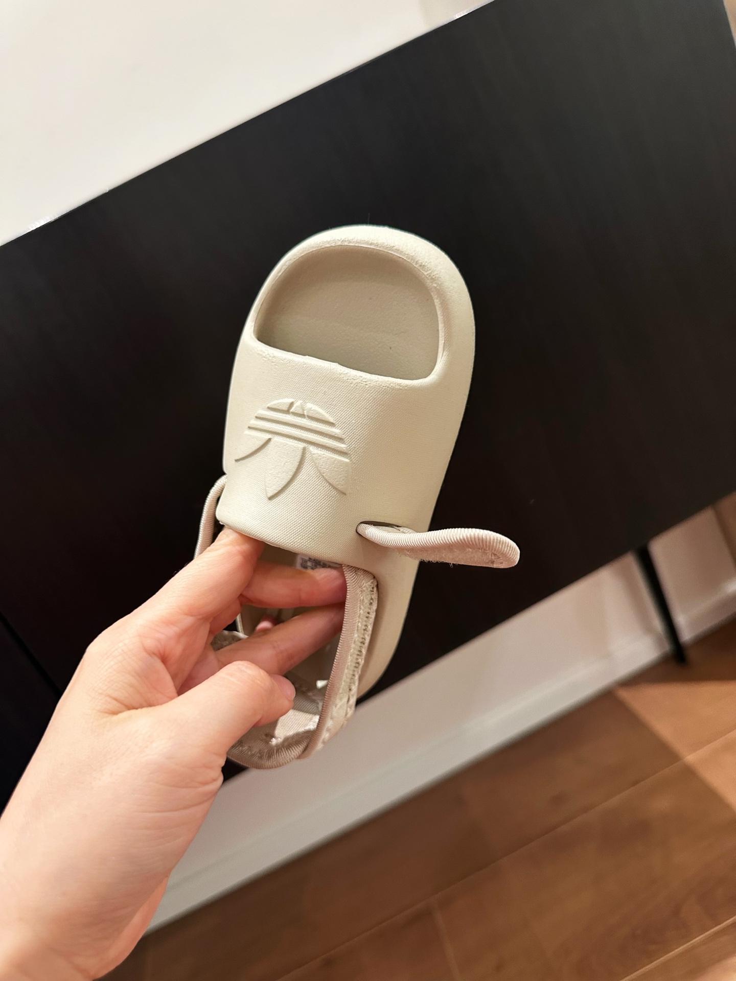 Los zapatos de agua con puntera que son un éxito en internet este año～ Se pueden usar en el agua y en tierra,…