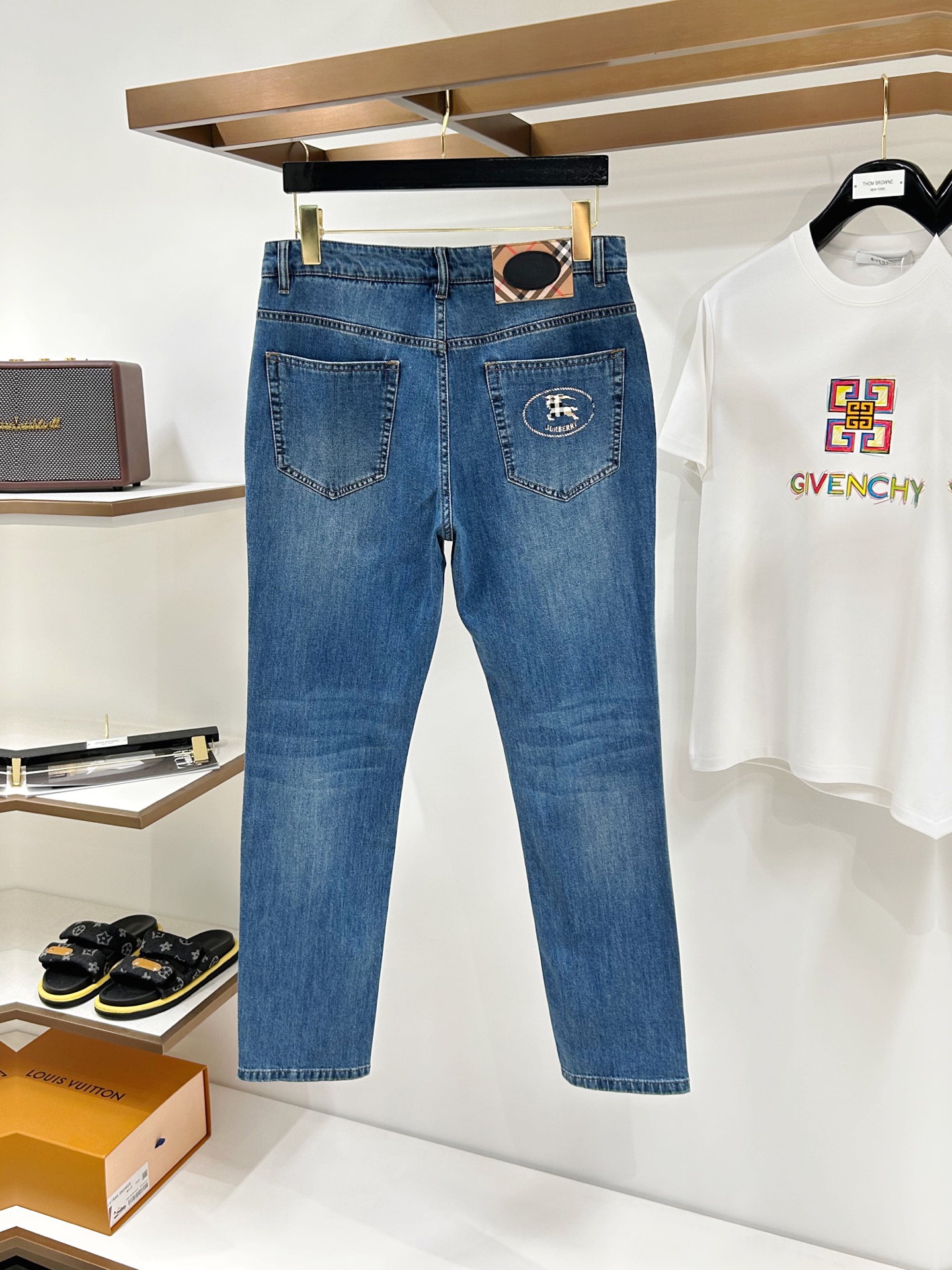 💎2026早秋最新⚡️推出男士牛仔裤新品！重工水洗牛仔面料，定制面料和一般牛仔布料比起来，更加柔软舒适！超重工洗水工艺 