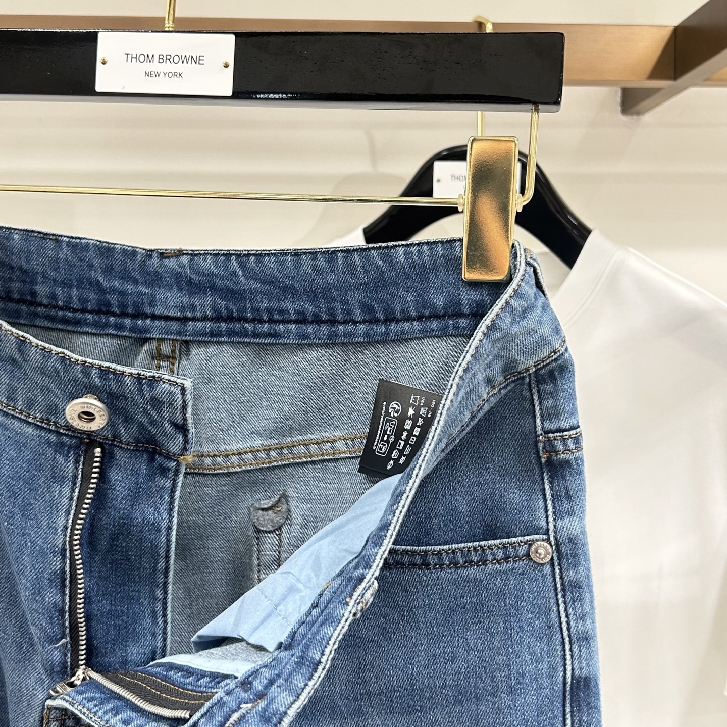 💎2026早秋最新⚡️推出男士牛仔裤新品！重工水洗牛仔面料，定制面料和一般牛仔布料比起来，更加柔软舒适！超重工洗水工艺 
