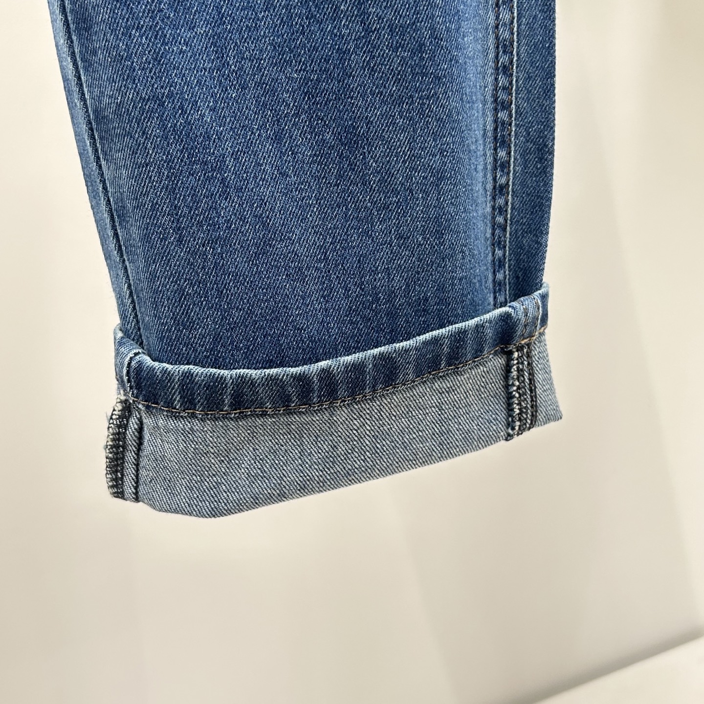 💎2026早秋最新⚡️推出男士牛仔裤新品！重工水洗牛仔面料，定制面料和一般牛仔布料比起来，更加柔软舒适！超重工洗水工艺 
