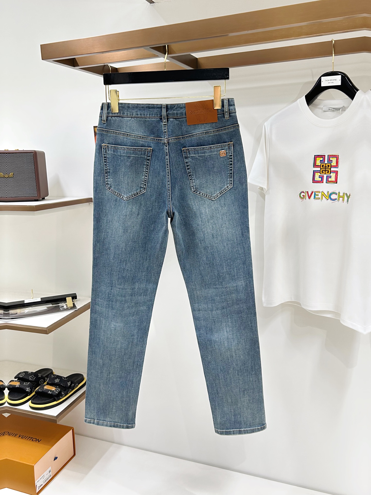 💎2026早秋最新⚡️推出男士牛仔裤新品！重工水洗牛仔面料，定制面料和一般牛仔布料比起来，更加柔软舒适！超重工洗水工艺 