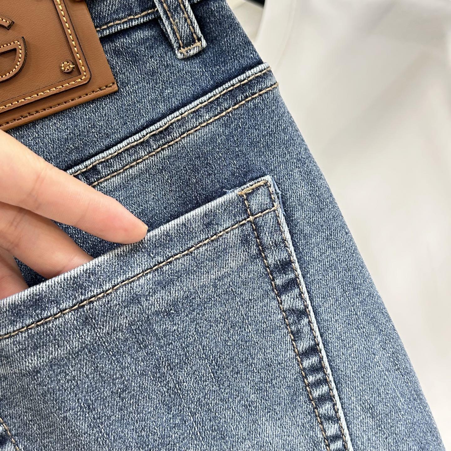 💎2026早秋最新⚡️推出男士牛仔裤新品！重工水洗牛仔面料，定制面料和一般牛仔布料比起来，更加柔软舒适！超重工洗水工艺 