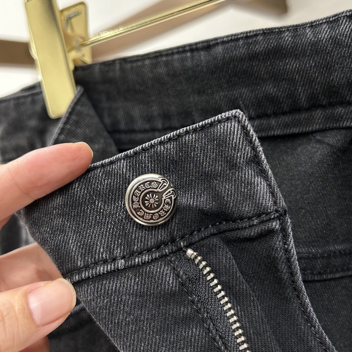 💎2026早秋最新⚡️推出男士牛仔裤新品！重工水洗牛仔面料，定制面料和一般牛仔布料比起来，更加柔软舒适！超重工洗水工艺 
