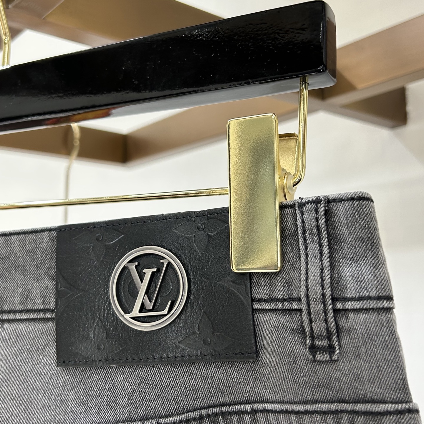 💎2026早秋最新⚡️推出男士牛仔裤新品！重工水洗牛仔面料，定制面料和一般牛仔布料比起来，更加柔软舒适！超重工洗水工艺 