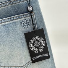 CH克罗心🎉🎉2026夏季最新⚡️推出男士牛仔裤新品!重工水洗牛仔面料,定制面料和一般牛仔布料比起来,更加柔软舒适!超重 CH克罗心🎉🎉2026夏季最新⚡️推出男士牛仔裤新品!重工水洗牛仔面料,定制面料和一般牛仔布料比起来,更加柔软舒适!超重