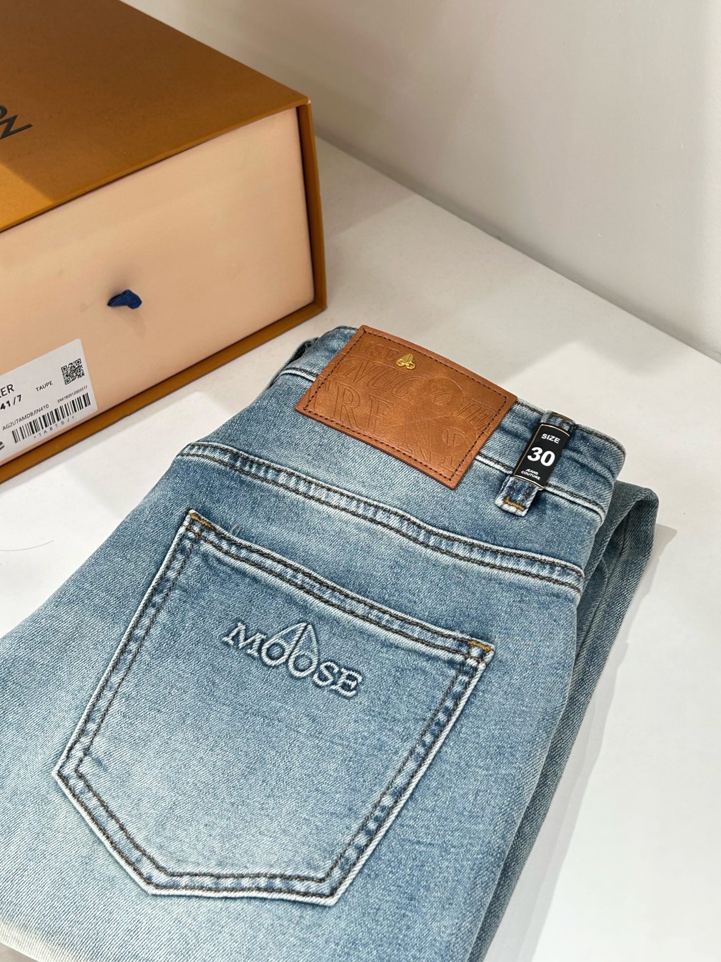 加拿大剪刀🎉🎉2026夏季最新⚡️推出男士牛仔裤新品！重工水洗牛仔面料，定制面料和一般牛仔布料比起来，更加柔软舒适！超重