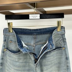 TF汤姆福特🎉🎉2026夏季最新⚡️推出男士牛仔裤新品!重工水洗牛仔面料,定制面料和一般牛仔布料比起来,更加柔软舒适!超 TF汤姆福特🎉🎉2026夏季最新⚡️推出男士牛仔裤新品!重工水洗牛仔面料,定制面料和一般牛仔布料比起来,更加柔软舒适!超
