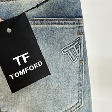 TF汤姆福特🎉🎉2026夏季最新⚡️推出男士牛仔裤新品!重工水洗牛仔面料,定制面料和一般牛仔布料比起来,更加柔软舒适!超 TF汤姆福特🎉🎉2026夏季最新⚡️推出男士牛仔裤新品!重工水洗牛仔面料,定制面料和一般牛仔布料比起来,更加柔软舒适!超