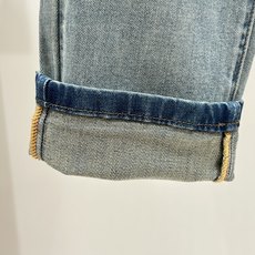 Balenclaga巴黎世家🎉🎉2026夏季最新⚡️推出男士牛仔裤新品!重工水洗牛仔面料,定制面料和一般牛仔布料比起来, Balenclaga巴黎世家🎉🎉2026夏季最新⚡️推出男士牛仔裤新品!重工水洗牛仔面料,定制面料和一般牛仔布料比起来,