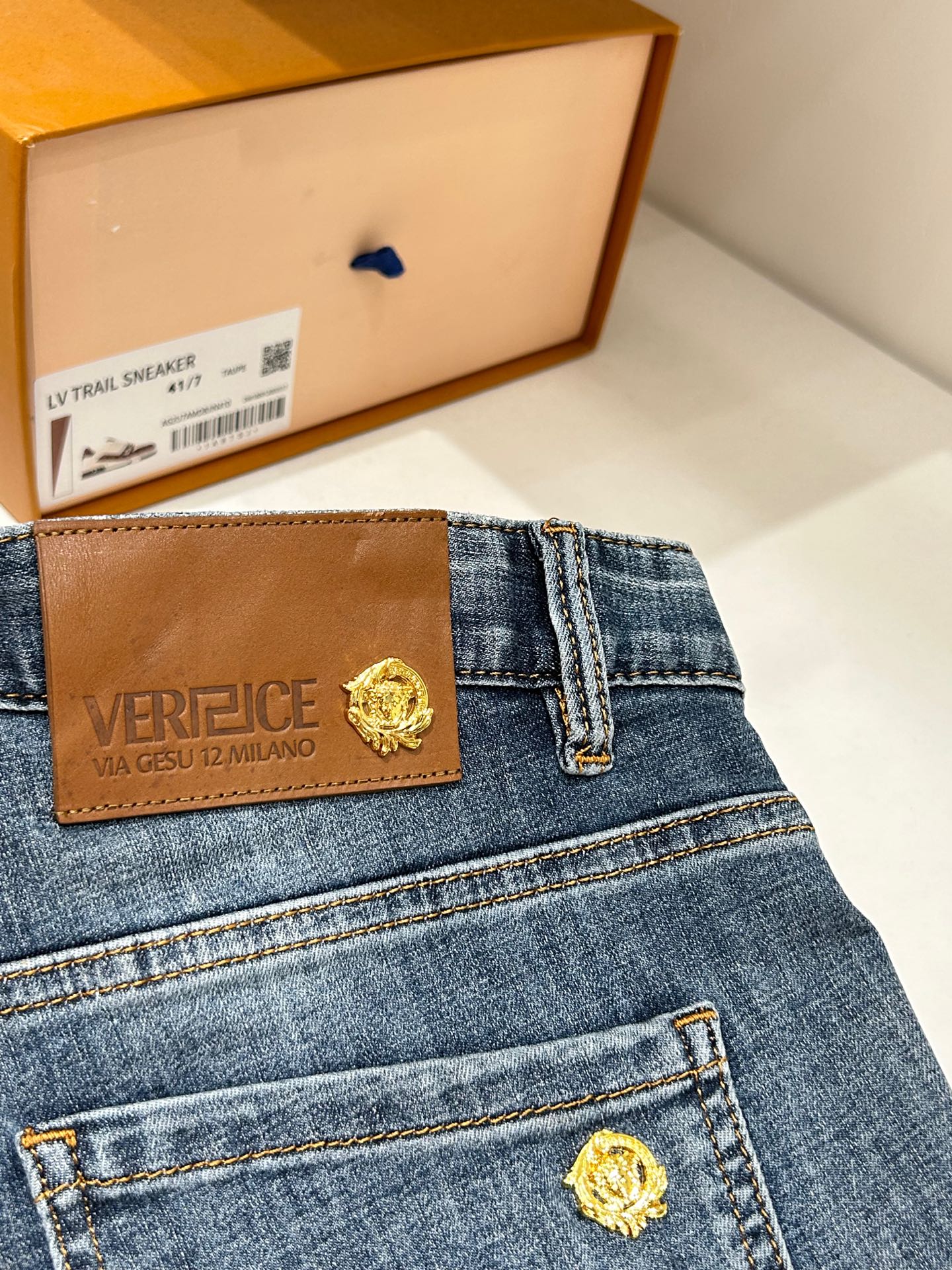 🎉🎉2026夏季最新⚡️推出男士牛仔裤新品！重工水洗牛仔面料，定制面料和一般牛仔布料比起来，更加柔软舒适！超重工洗水工艺