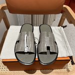 AAA
 Hermes Luxury
 Shoes Slippers