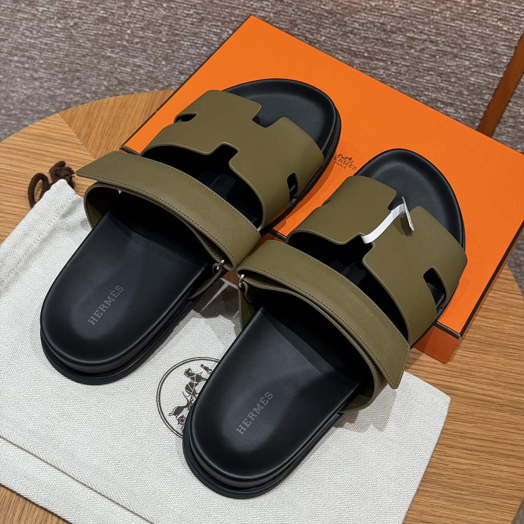 HERMES Chyper サンダル ビーチサンダル メンズ 春秋用 ファッション クラシック