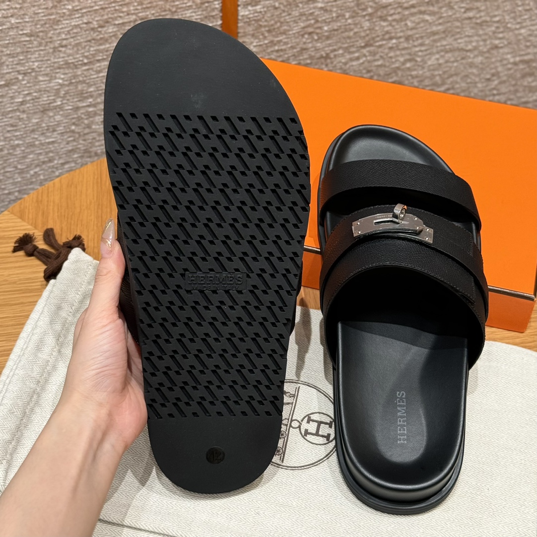 Hermès Jackson Black Leather Sandals with Silver Hardware - Size 39-46 7 i1724049056 5146 0
