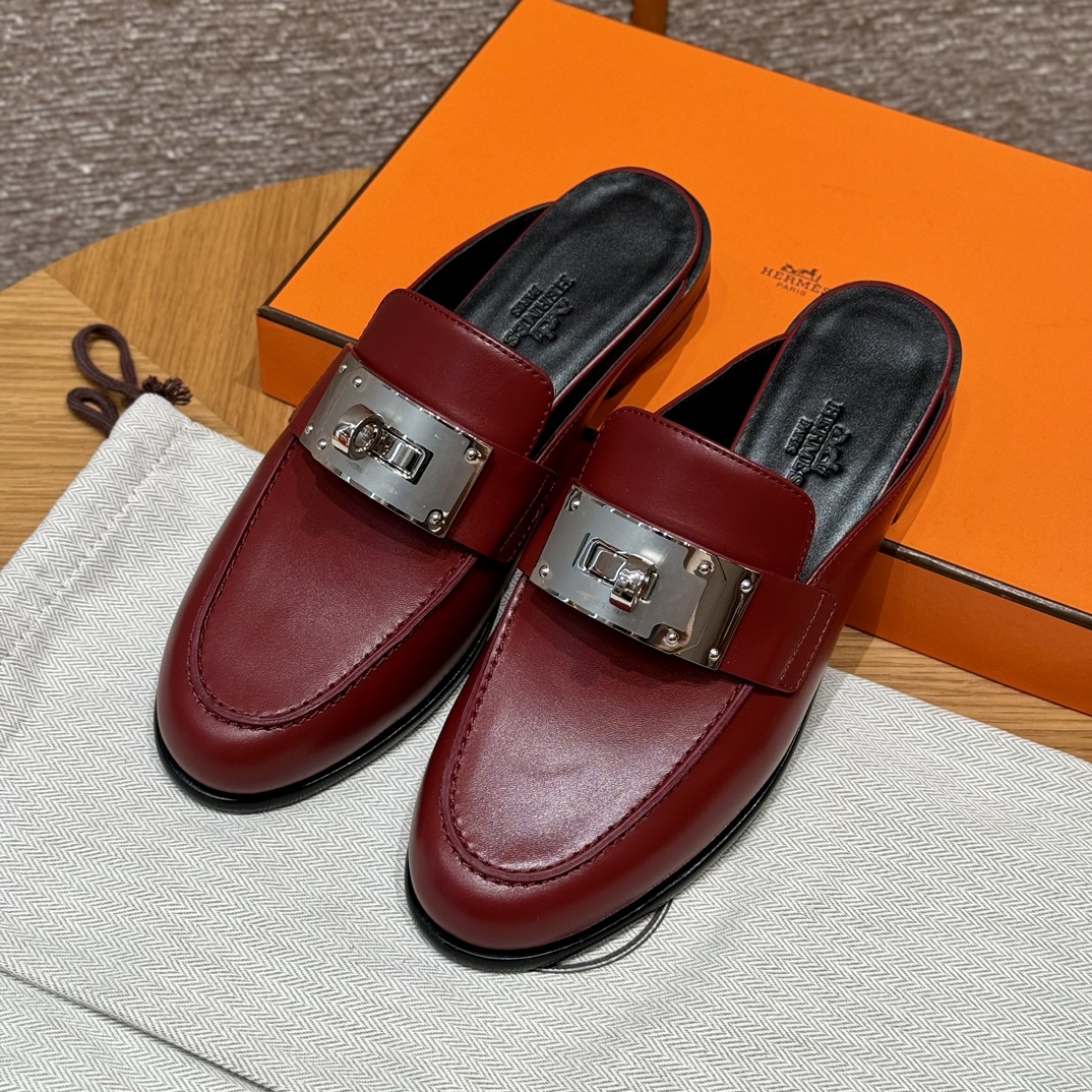 Hermes Schoenen Mules Replica online
 Zwart Rood Zilveren hardware Kalfsleer Koeienhuid