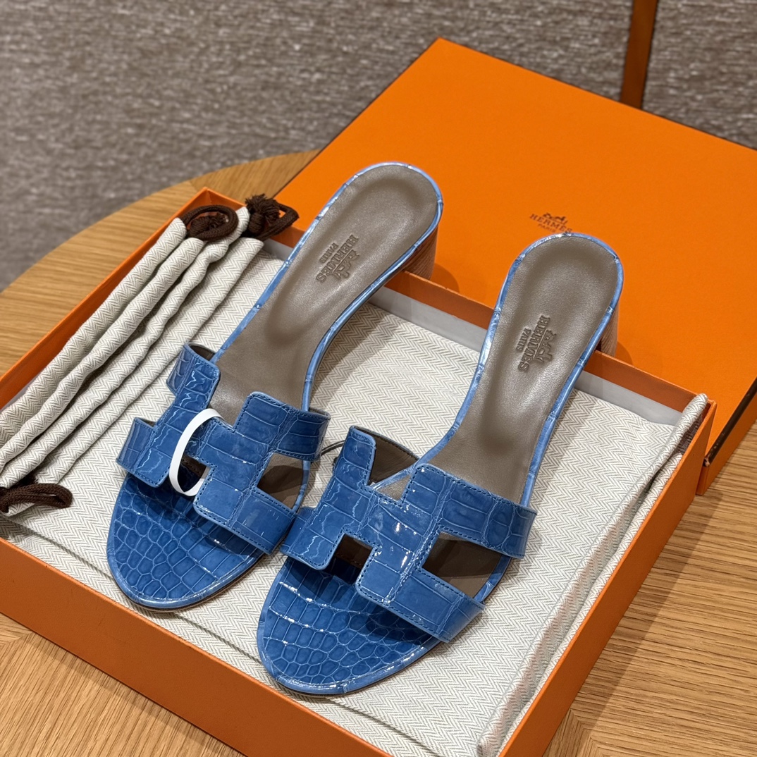 HERMES Crocodile Oasis Epsom Sandales Sandales à une bride Femme Printemps-Automne Mode Classique Peau de Crocodile Cuir Rare