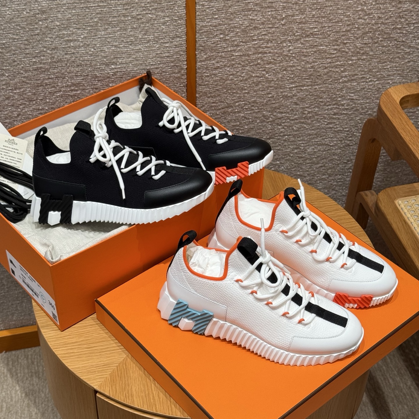 Hermès Lift (black)