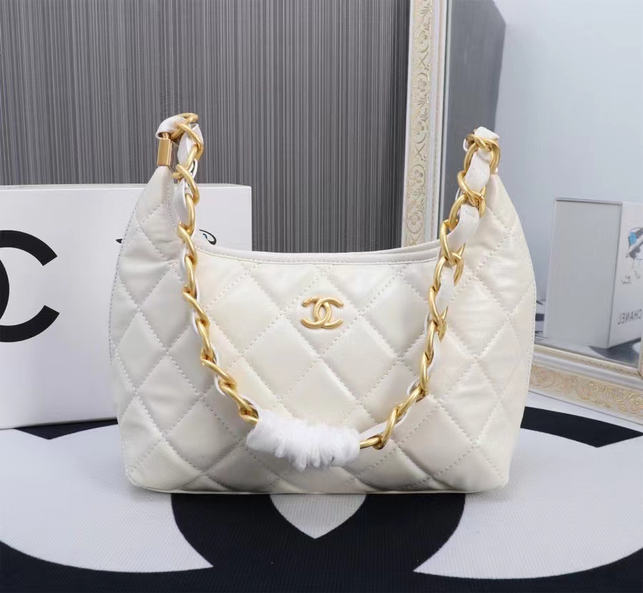 Chanel Crossbody & Shoulder Bags Buy High-Quality Fake
 Spring/Summer Collection Vintage Chains