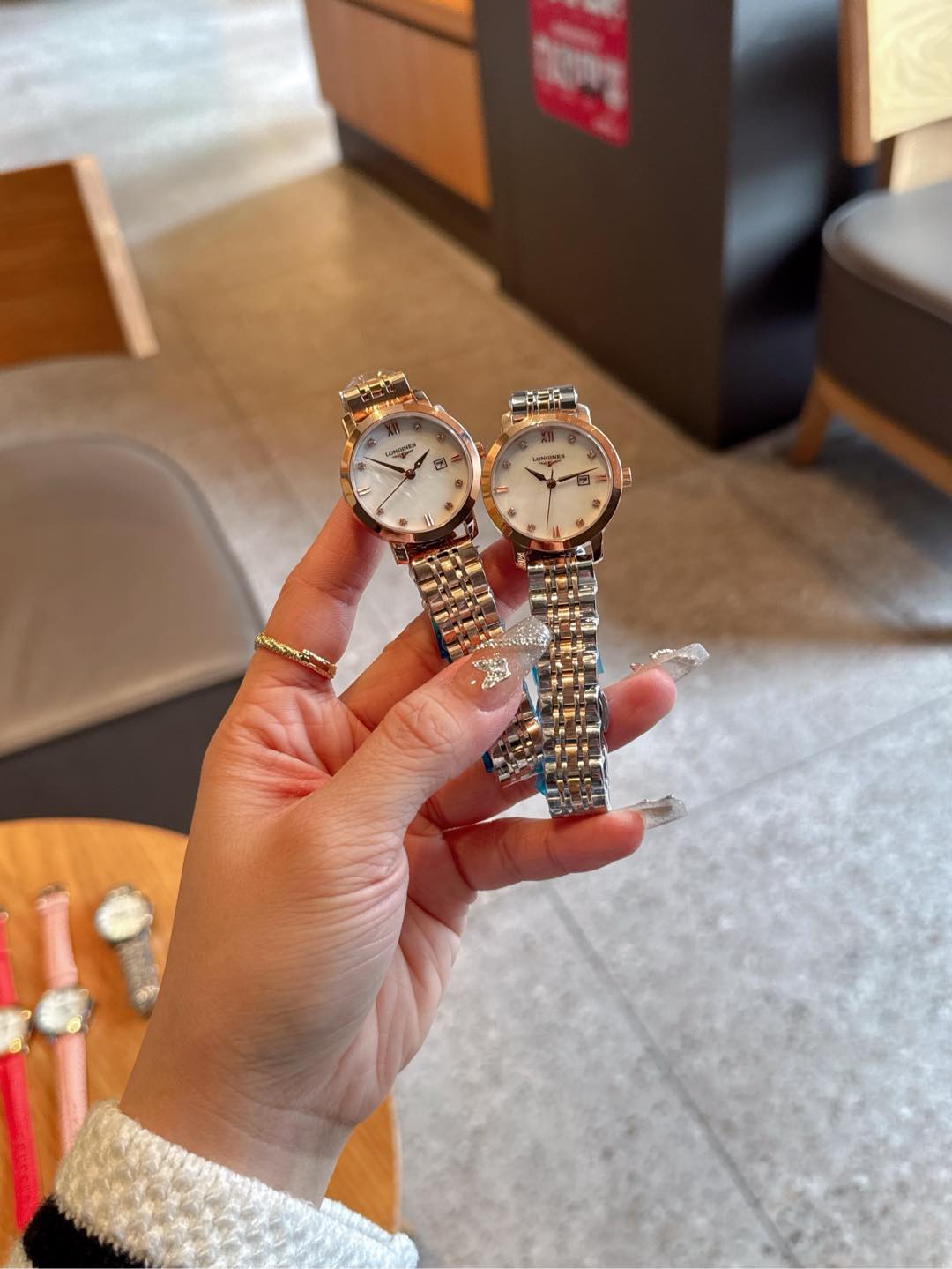 Longines PrimaLuna stainless steel case and bracelet, mother-of-pearl dial 30mm Women's Quartz