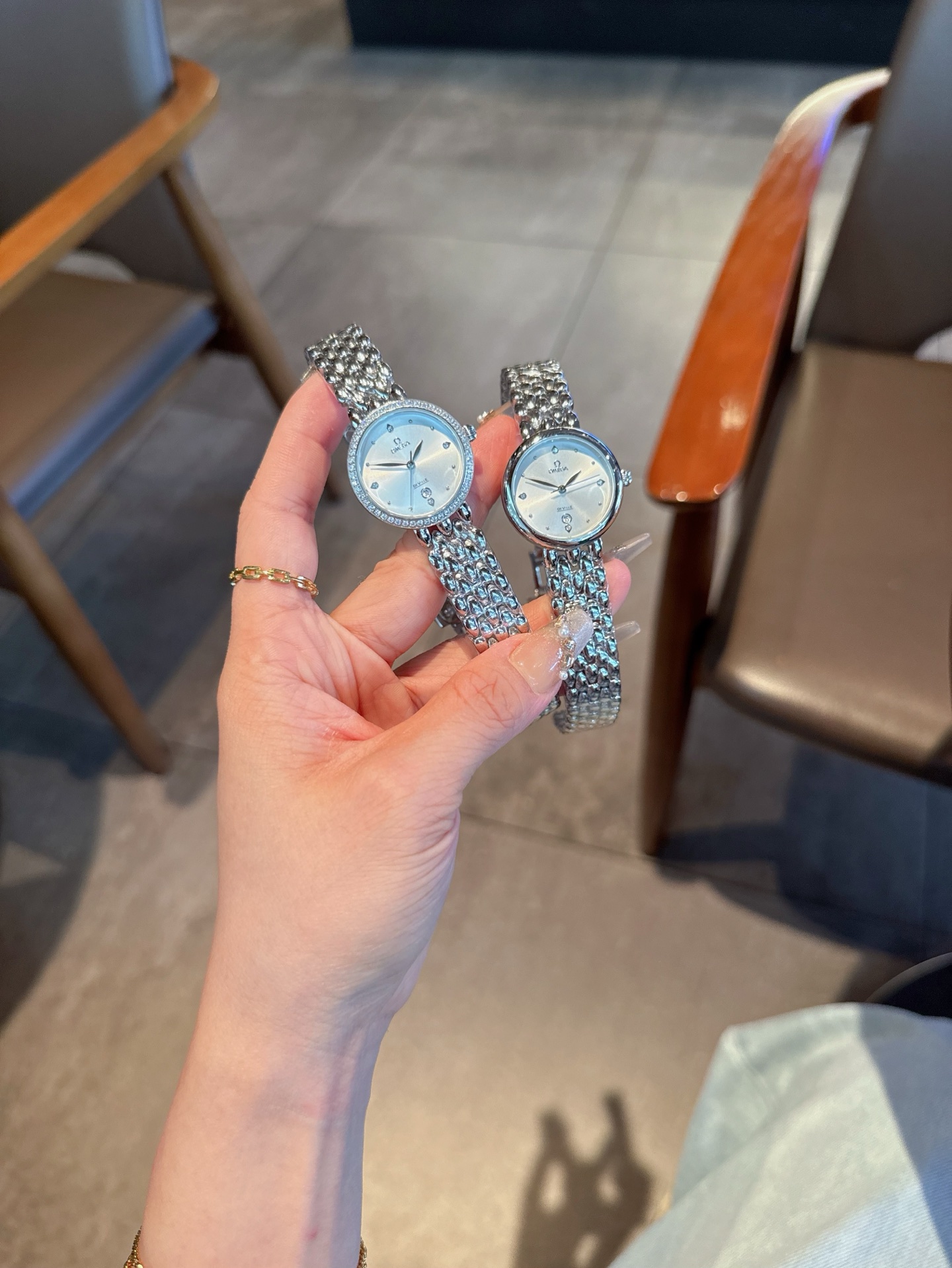 שעון יפה מסדרת טיפות מים לנשים מעוצבת בליטי וסגנונית 10 i1755886973178 654 0 8