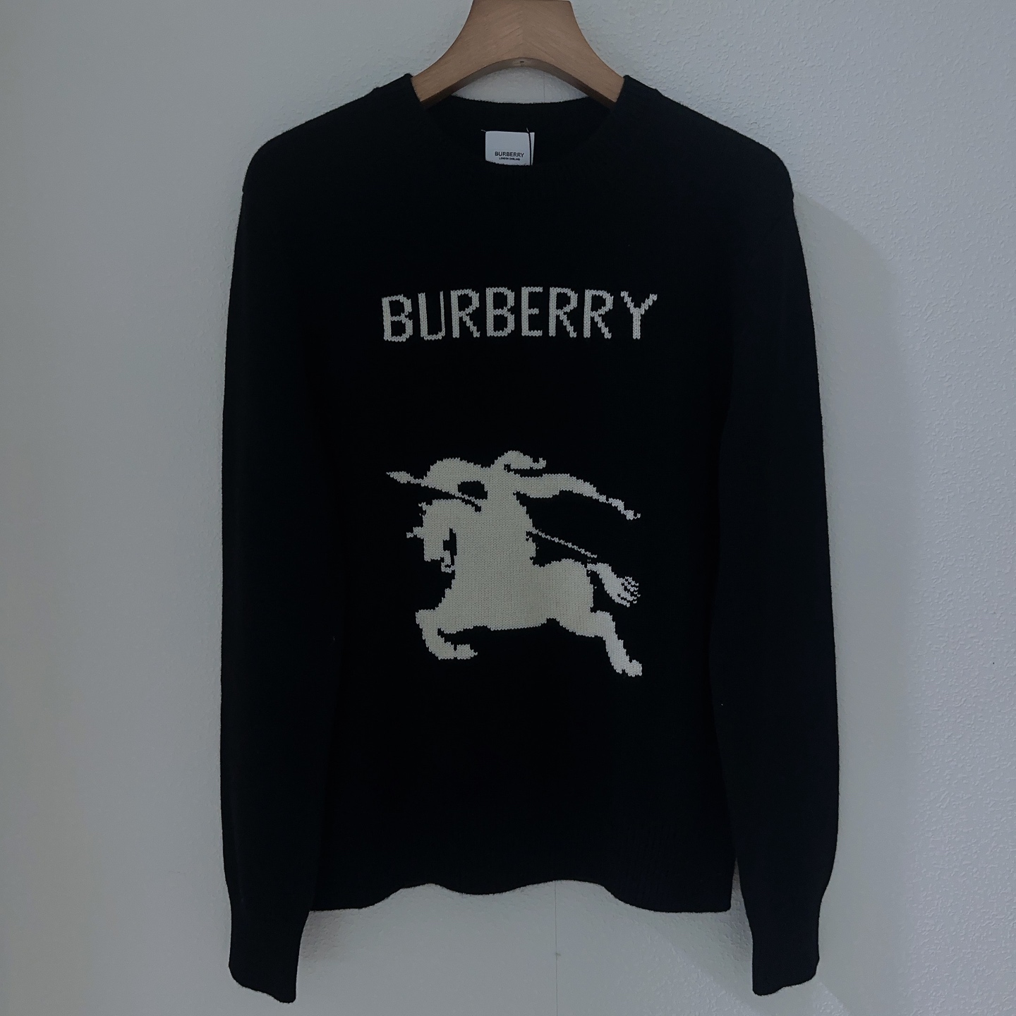 NO:457711,Babaojia* classic war horse jacquard men and women same style pullover wool sweater SML, burberry, alexander wang19860909巴宝家*经典战马提花男女同款套头羊毛针织衫SML,,burberry,alexander wang,Women's clothing