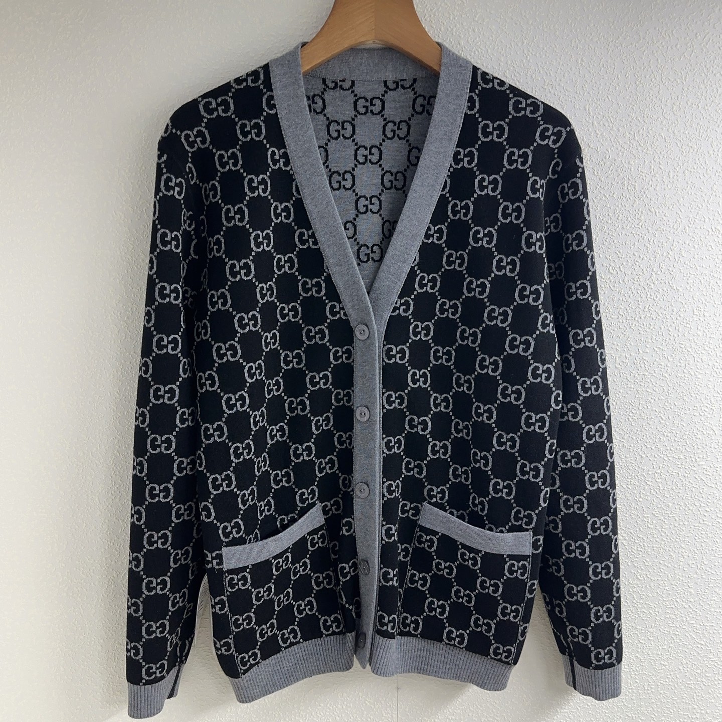 NO:503216,Guchi series GG jacquard double-sided wear V-neck knitted cardigan SML, alexander wang19860909古奇系列GG提花双面穿V领针织开衫SML,,alexander wang,Women's clothing