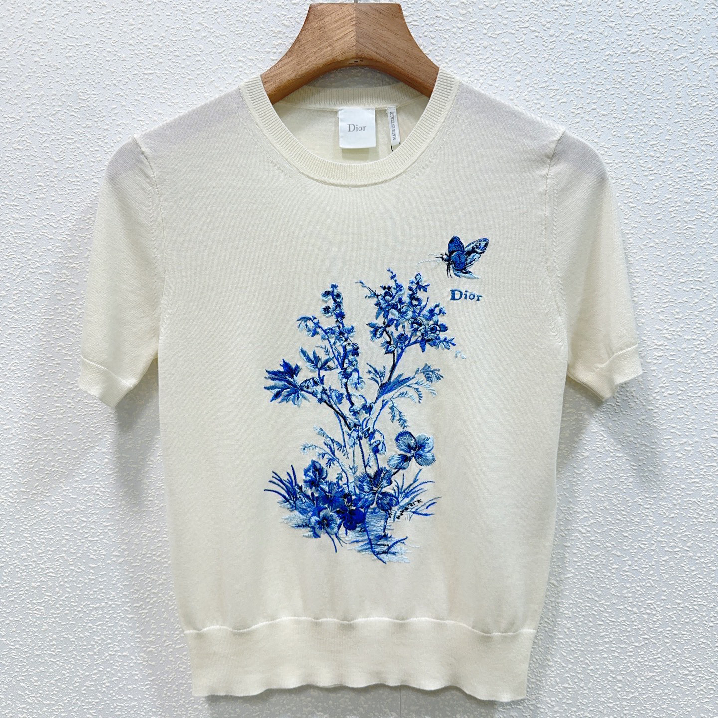 NO:796728,Djia* heavy industry embroidered pullover short-sleeved sweater SML, dior, T-shirt,19860909D家*重工刺绣套头短袖针织衫SML,,dior,T-shirt,,Women's clothing