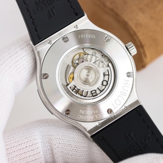 Hublot Classic Fusion Automatic 45mm detail 8