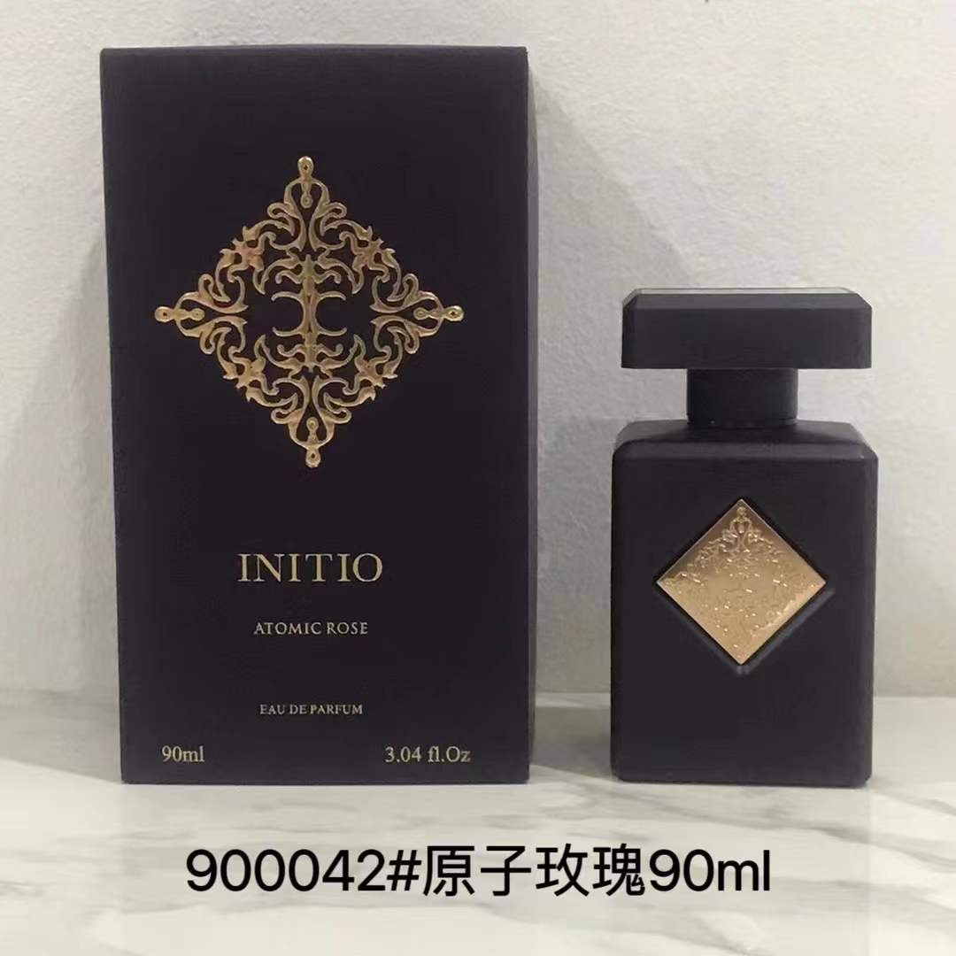 高端品质/115💰
因提诺90ml！味道：900110珍贵秘药，900844幸福沉香，900042原子玫瑰，900073副作用，900882麝香疗愈，901438，900035。