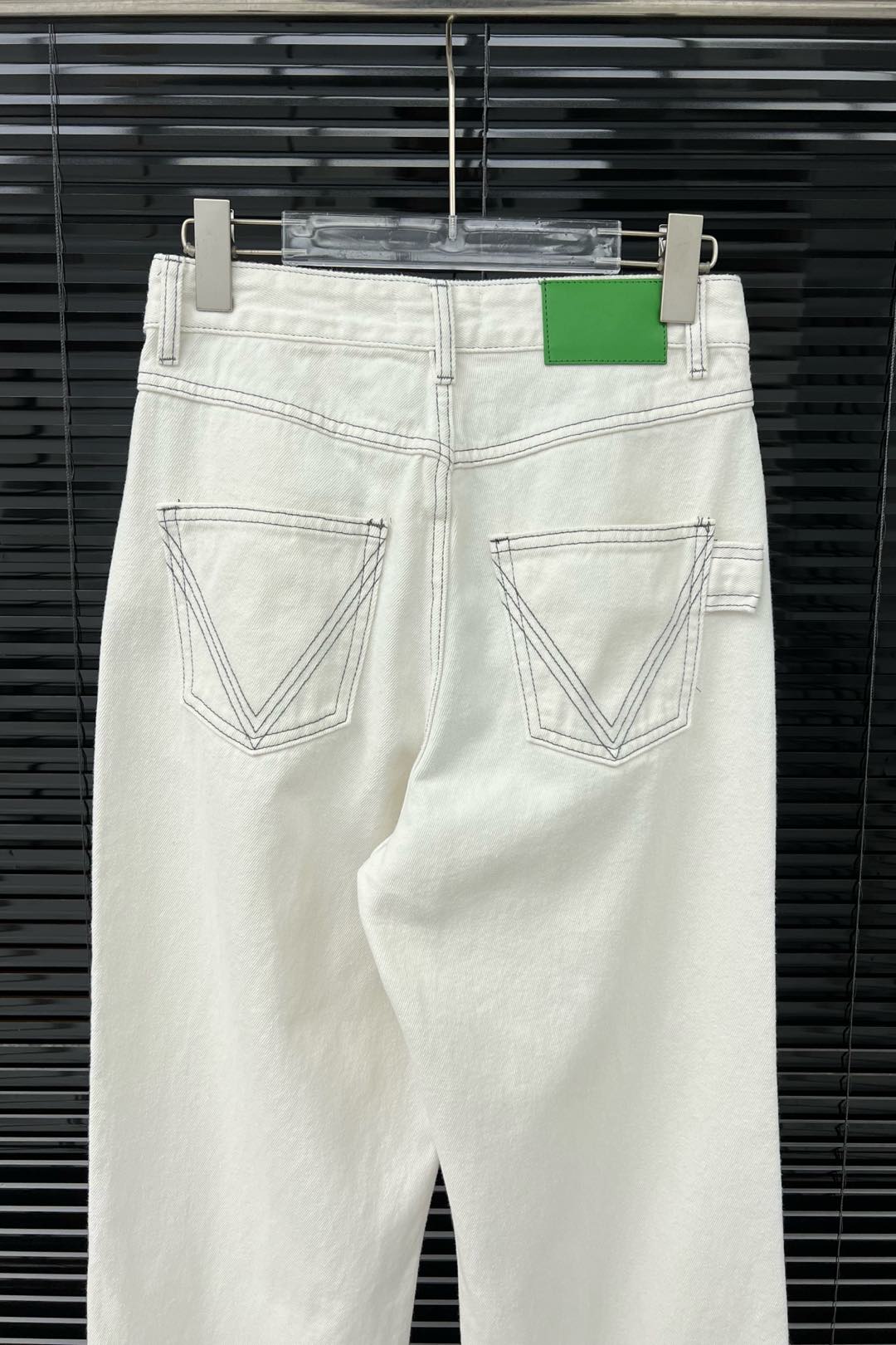“Original Hard-Core Women’s Suit: White Cowboy Cotton Shorts, Top-Quality, Spot Supply” - 图片 9