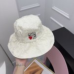 Loewe Good
 Hats Bucket Hat