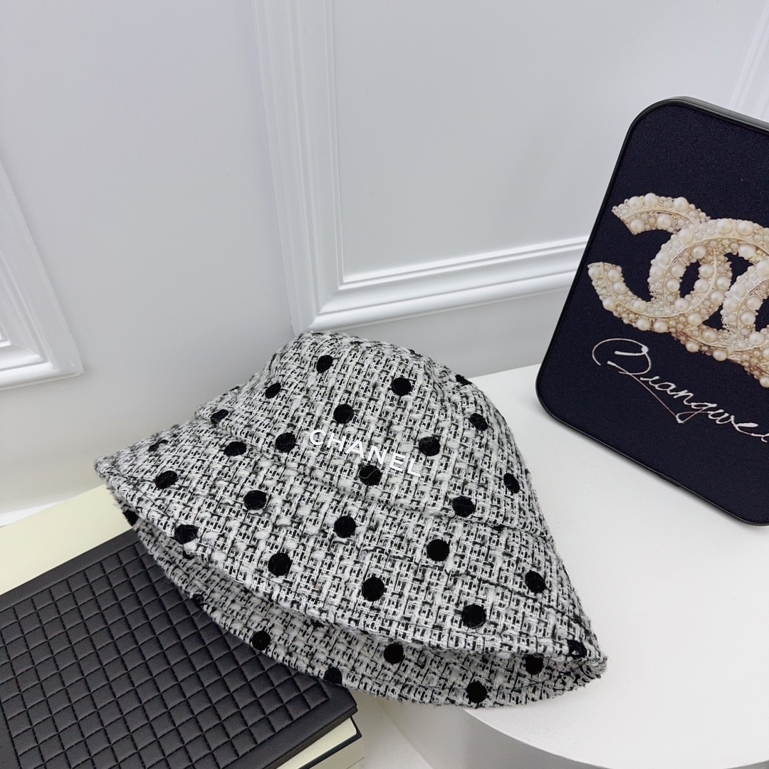 Especial CHANEL 🩶 Nueva tela de lunares, gorro de pescador dulce para otoño e invierno