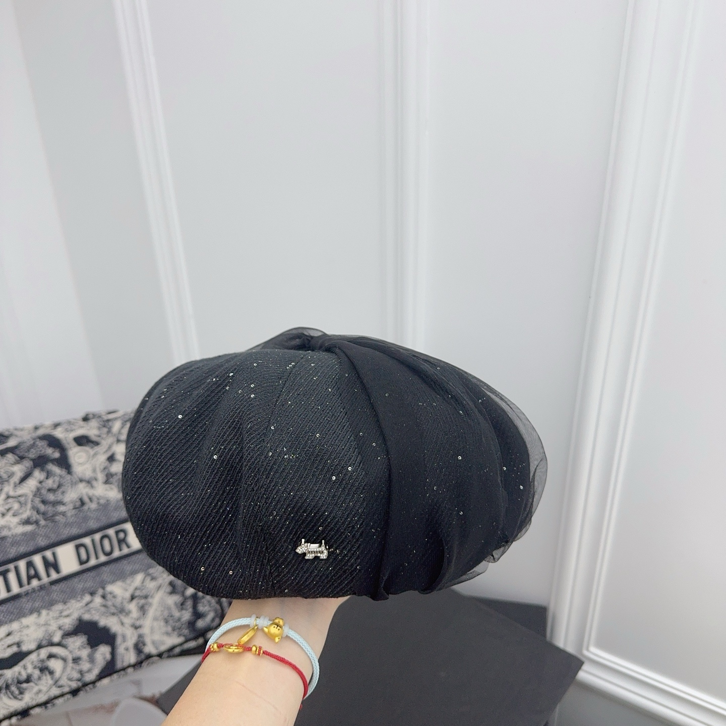 NO:357621,Miumiu new beret early autumn exquisite mesh hat straw hat fisherman hat baseball hat, hat, miumiu, espadrilles, hatsmiumiu新款贝雷帽 早秋 精致网纱款帽子草帽渔夫帽棒球帽,帽子,miumiu,espadrilles,hats,hat